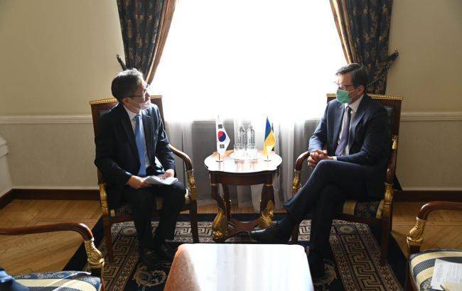 Дмитрий Кулеб - Украина и Корея обсудили инвестиции несмотря на влияние пандемии на экономику - rbc.ua - Украина - Южная Корея - Корея