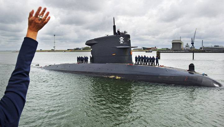 Коронавирус проник на нидерландскую подводную лодку - vesti.ru - Голландия - Шотландия