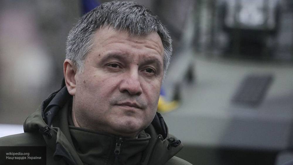 Арсен Аваков - Аваков заявил, что карантин на Украине может продлиться два месяца - nation-news.ru - Украина
