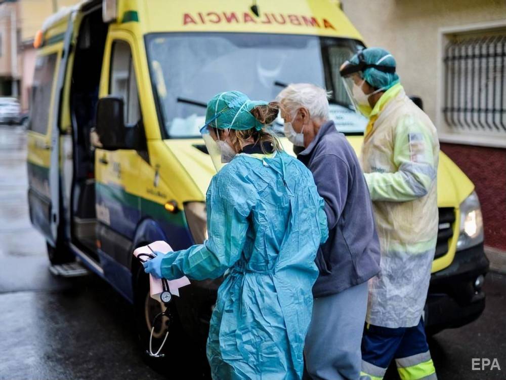Число инфицированных коронавирусом в Испании превысило 100 тыс., за последние сутки умерло 864 человека - gordonua.com - Испания