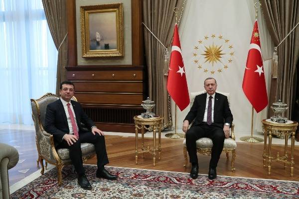 Вирус раздора: президент Турции и мэр Стамбула не общаются на фоне пандемии - eadaily.com - Турция - Стамбул - Анкара