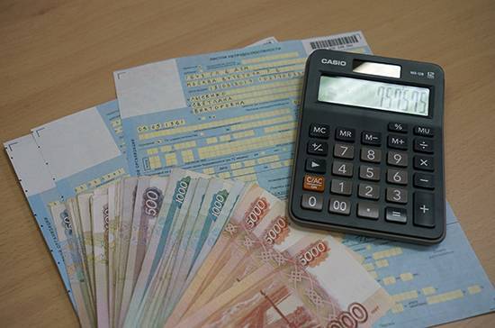 Владимир Путин - Минимальный размер выплат по больничным повысили до уровня МРОТ - pnp.ru - Россия