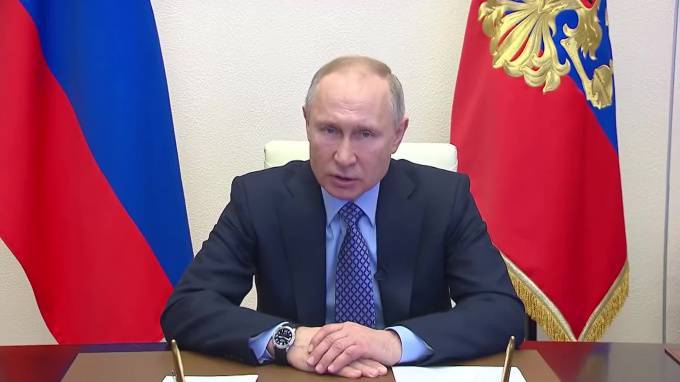 Владимир Путин - Путин заявил об усложнении ситуации с коронавирусом в стране - piter.tv - Россия - Саратов