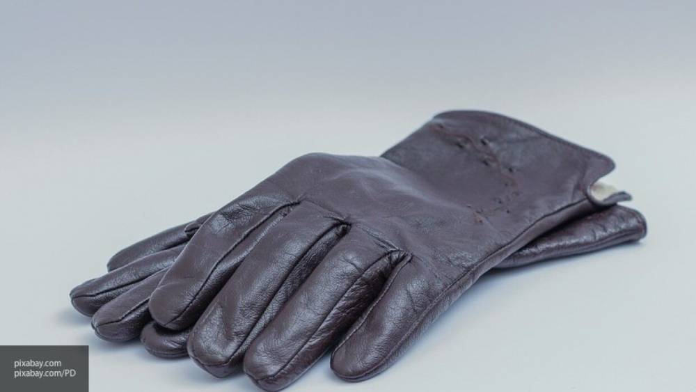 Эрик Бровко - Бровко дал совет по использованию перчаток на улице во время пандемии - nation-news.ru - Россия