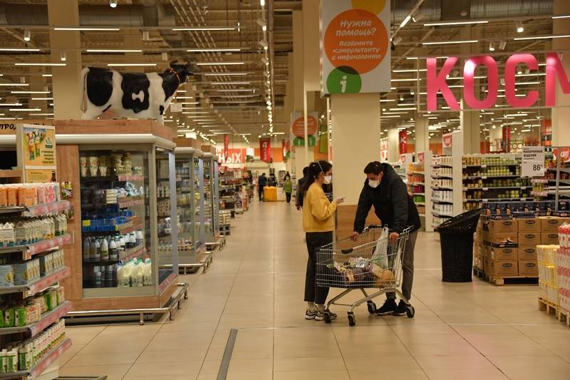 Как один кашляющий человек может заразить COVID-19 весь супермаркет (видео) - tvc.ru - Финляндия