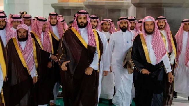 король Салман - Азиз Ибн-Абдул - Le Figaro: Саудовский двор охвачен коронавирусом - eadaily.com - New York - Саудовская Аравия