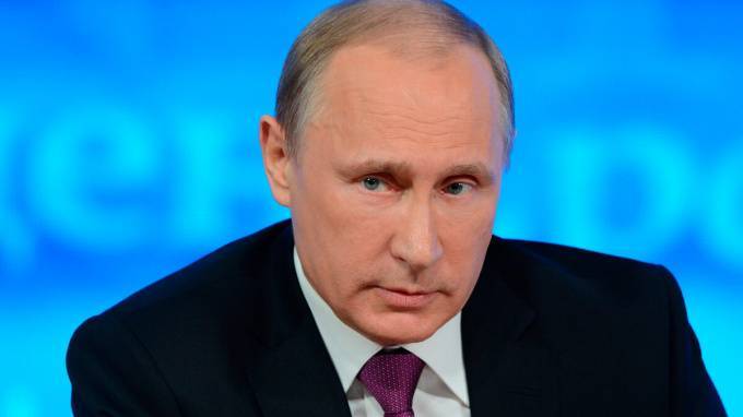 Владимир Путин - Путин призвал не сваливать недоработки в производстве на коронавирус - piter.tv - Россия