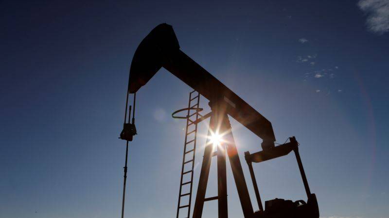 США могут снизить нефтедобычу на 2-3 млн баррелей в сутки к концу 2020 года - golos-ameriki.ru - Сша - Саудовская Аравия