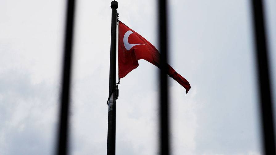 В Турции ввели двухдневный запрет на выход из дома - gazeta.ru - Турция - Стамбул - Анкара