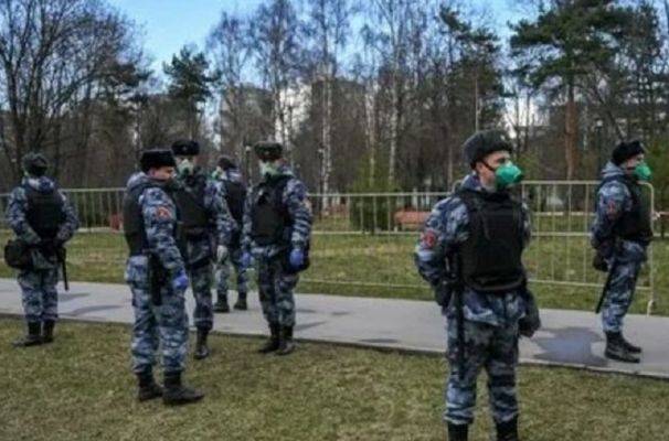 Полиция взяла под контроль въезды в Москву, в самом городе усилены патрули - eadaily.com - Москва