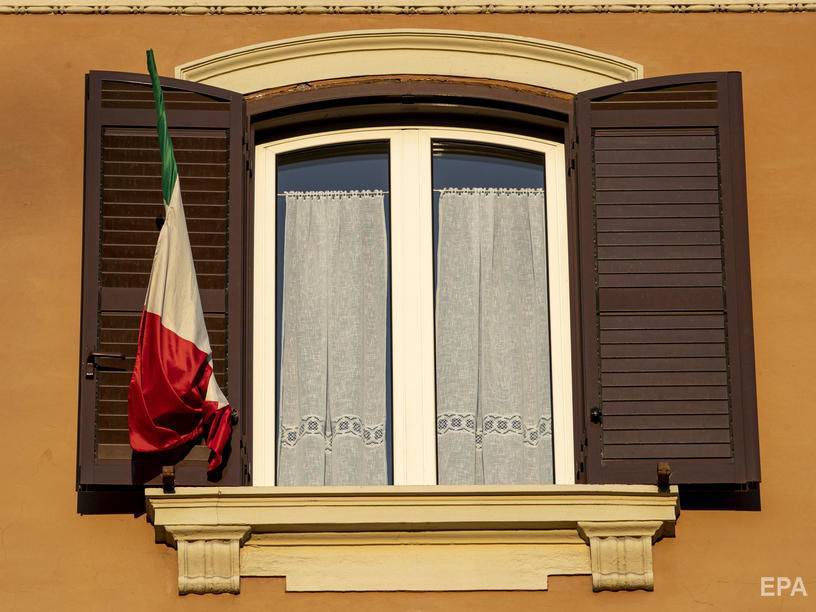 COVID-19 в Италии. Более 2 тыс. новых заболевших и 600 умерших за сутки - gordonua.com - Италия