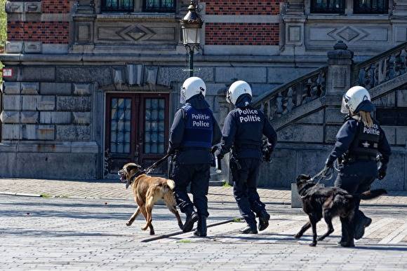 В Брюсселе начались беспорядки на фоне режима ограничений из-за коронавируса - znak.com - Брюссель
