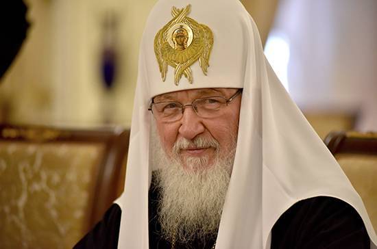 патриарх Кирилл - Патриарх Кирилл призвал верующих смотреть трансляции богослужений - pnp.ru - Русь