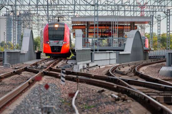 В России временно отменят 32 поезда дальнего следования - pnp.ru - Россия