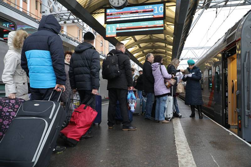 В России объявлено о массовой отмене поездов дальнего следования - tvc.ru - Россия