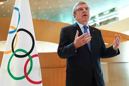 Томас Бах - Глава МОК рассказал о многомиллионных убытках из-за переноса Олимпиады - lenta.ru
