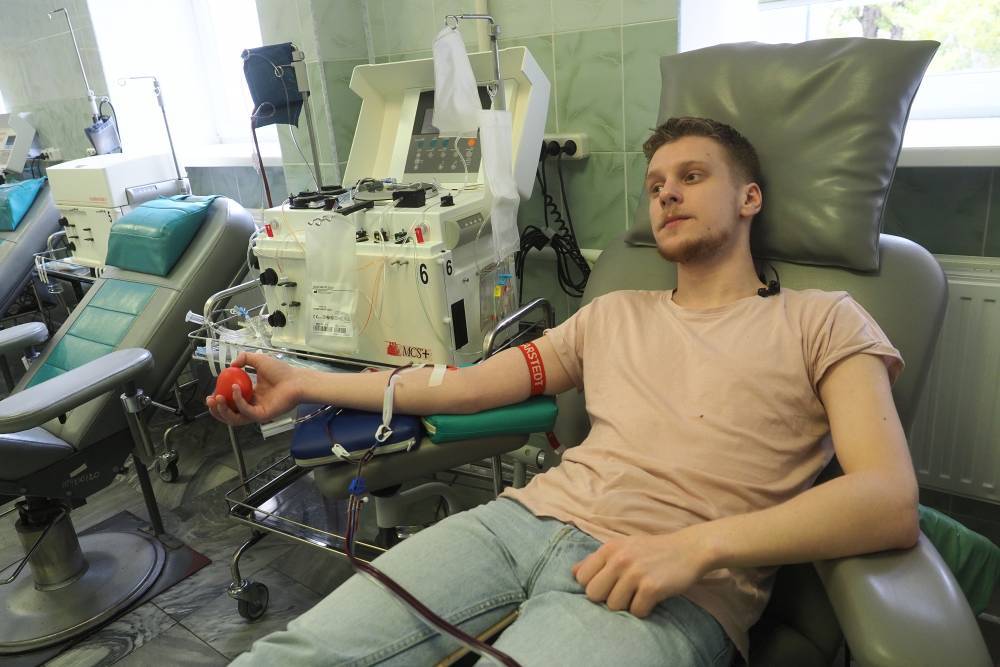 Минздрав: Запасов донорской крови и ее компонентов в РФ достаточно - vm.ru - Россия - Минздрав
