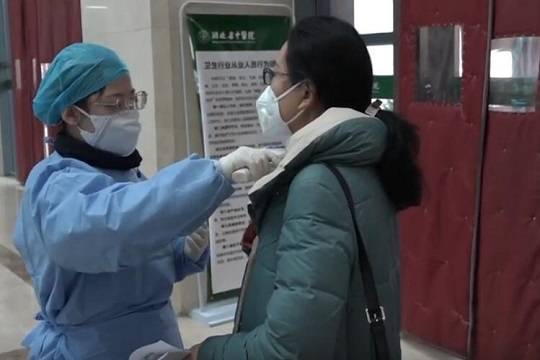 Чжан Вэньхун - В Китае предсказали новую волну эпидемии коронавируса в ноябре - versia.ru - Китай - Шанхай