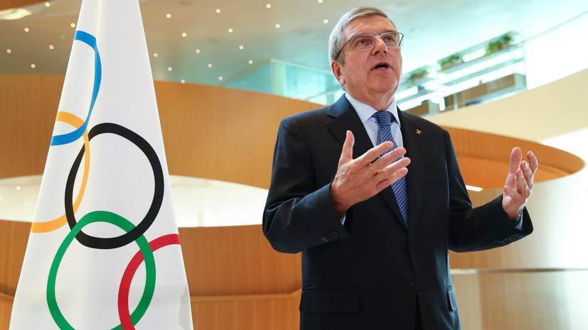Томас Бах - Бах заявил, что перенести Олимпиаду на срок позднее лета 2021 года было невозможно - russian.rt.com - Япония - Токио