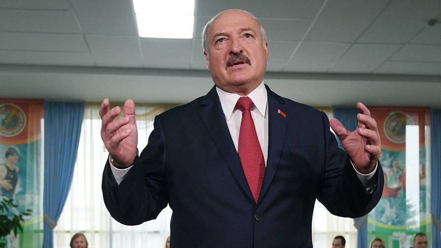 Александр Лукашенко - Лукашенко: белорусы умирают не от коронавируса, а от букета хронических болезней - gazeta.ru - Россия - Белоруссия