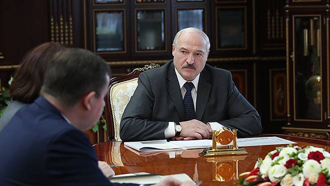 Александр Лукашенко - Лукашенко о ситуации с COVID-19: если мы хотя бы удержимся на нынешнем уровне эту неделю, значит, мы победили - naviny.by
