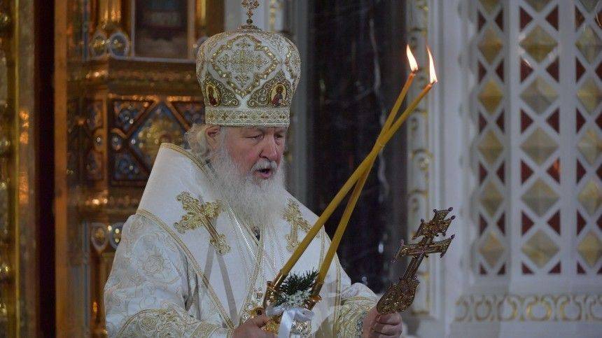 патриарх Кирилл - Патриарх Московский и всея Руси Кирилл обратился к верующим россиянам - 5-tv.ru - Русь