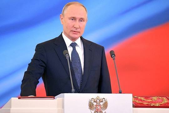 Владимир Путин - Путин заявил о меняющейся не в лучшую сторону ситуации с коронавирусом в России - versia.ru - Россия
