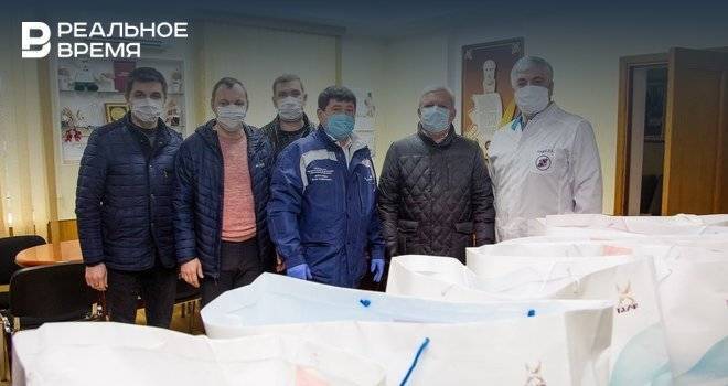 Нефтехимики передали ЦРНМБ около 6 тысяч медицинских масок - realnoevremya.ru