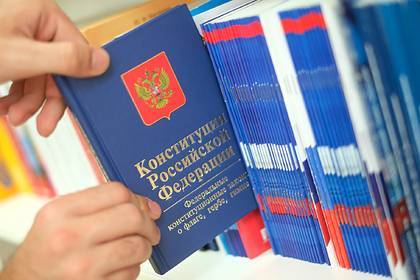 Павел Крашенинников - Поправки к Конституции назвали решением возникших из-за пандемии проблем - lenta.ru