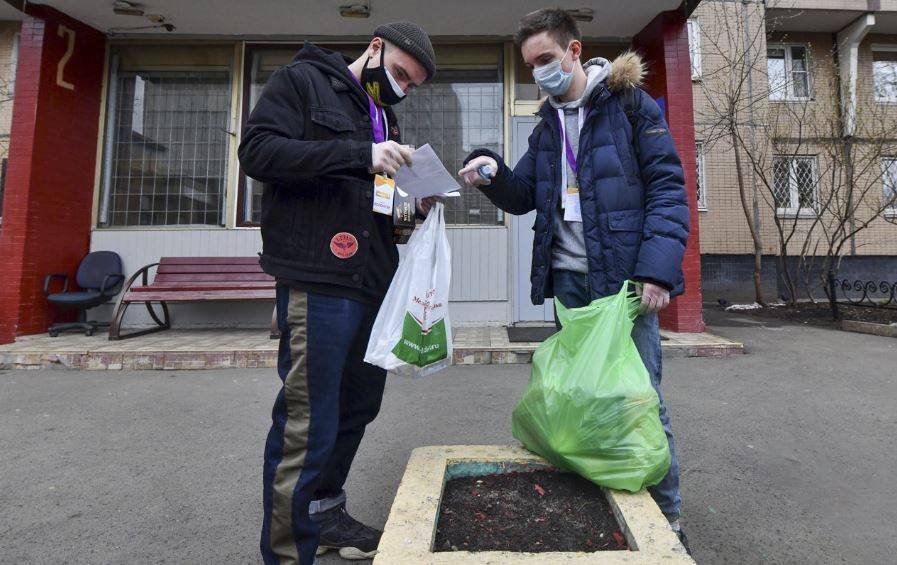 «Карту взаимопомощи» для волонтеров запустили в Сети - vm.ru