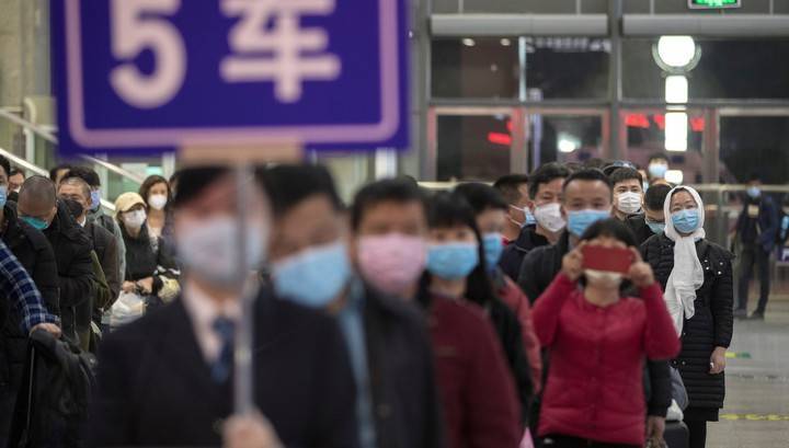 Как Китай извлекает выгоду в хаосе коронавируса - vesti.ru - Китай - Ухань