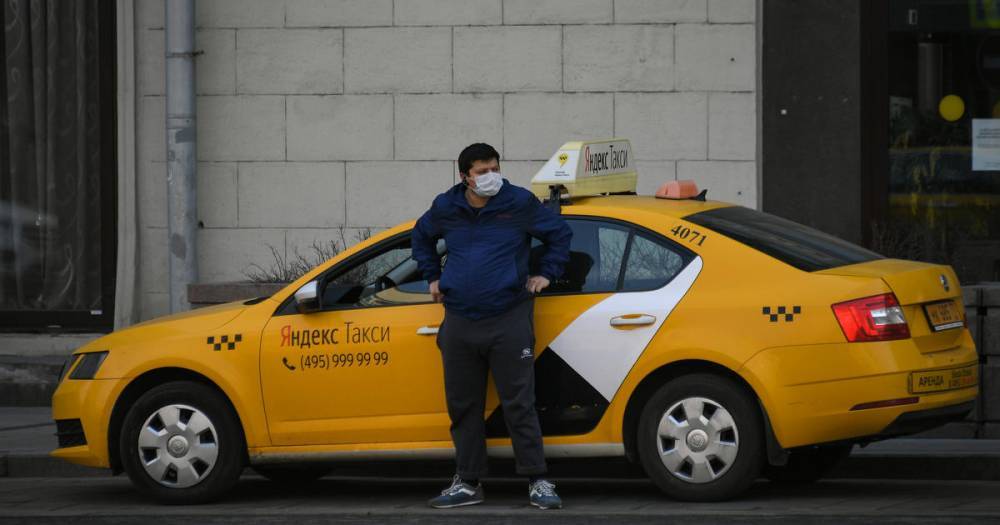 В Москве таксисты предупредили о риске разорения из-за коронавируса - ren.tv - Москва
