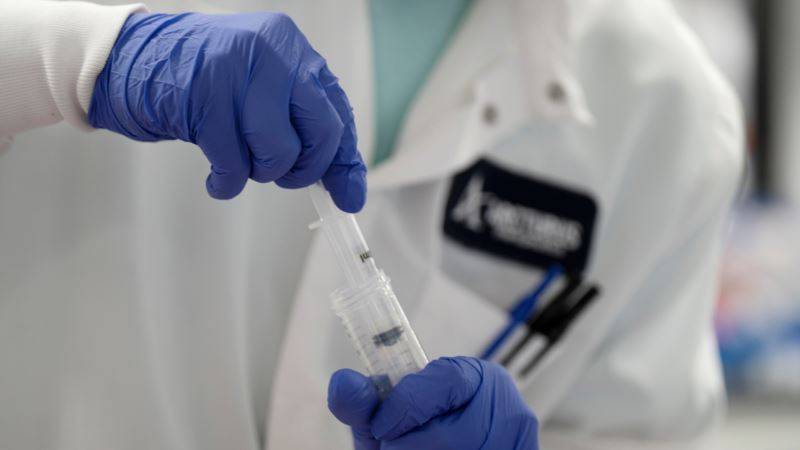 Китай одобрил испытание на людях двух вакцин против коронавируса - golos-ameriki.ru - Китай - Пекин