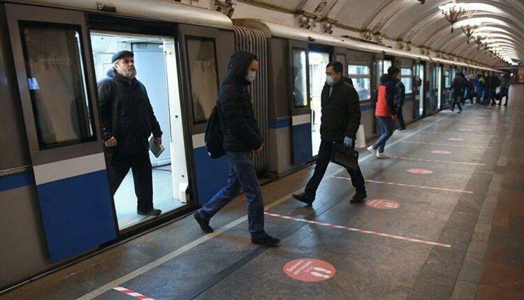 Эксперты рассказали, как обезопасить себя во время поездок на общественном транспорте в пандемию - newtvnews.ru