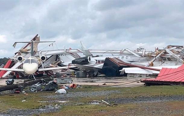 В США резко выросло число погибших из-за торнадо - korrespondent.net - Сша - штат Арканзас - штат Джорджия - штат Южная Каролина - штат Северная Каролина - штат Миссисипи