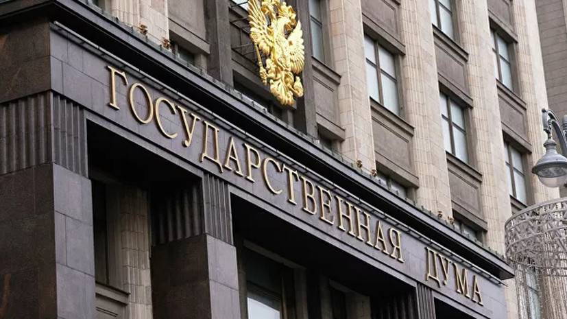 Борис Чернышов - В Госдуме оценили предложение увеличить стипендию студентам-волонтёрам - russian.rt.com