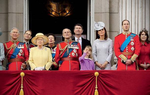 королева Елизавета II (Ii) - Как королевская семья отметила Пасху - korrespondent.net - Англия