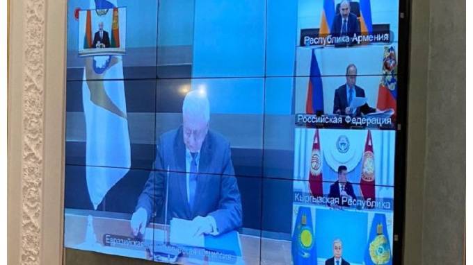 Александр Лукашенко - Лукашенко призвал союзников из ЕАЭС сплотиться против коронавируса - piter.tv - Белоруссия