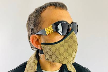 В сети принялись торговать поддельными масками Gucci за тысячи рублей - lenta.ru