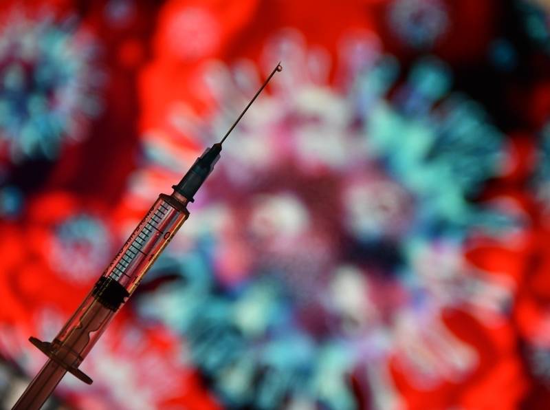 Букмекеры: вакцина от COVID-19 появится после мая - sobesednik.ru - Белоруссия