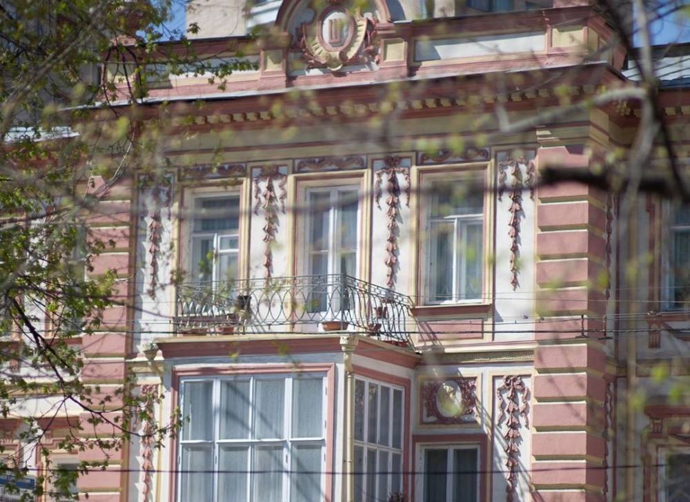 Интерьеры и фасады отреставрируют в особняке на Новокузнецкой в Москве - vm.ru - Москва