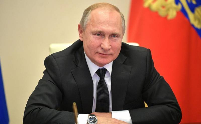 Путин: Государство возьмет на себя выплаты зарплат сотрудникам малого и среднего бизнеса - topcor.ru - Россия