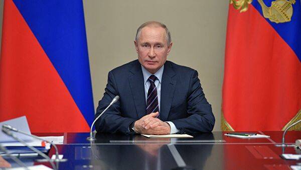 Владимир Путин - Путин предложил безвозмездно выделить бизнесу деньги на выплату зарплат сотрудникам - naviny.by - Россия