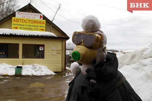 Виктор Бобыря - Офтальмологи рассказали, как носить очки и линзы во время пандемии - bnkomi.ru - Сша - Англия - Австралия - Канада