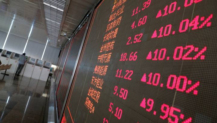 В ожидании потерь: азиатские индексы падают в преддверии отчетов китайских компаний - vesti.ru - Китай - Шанхай