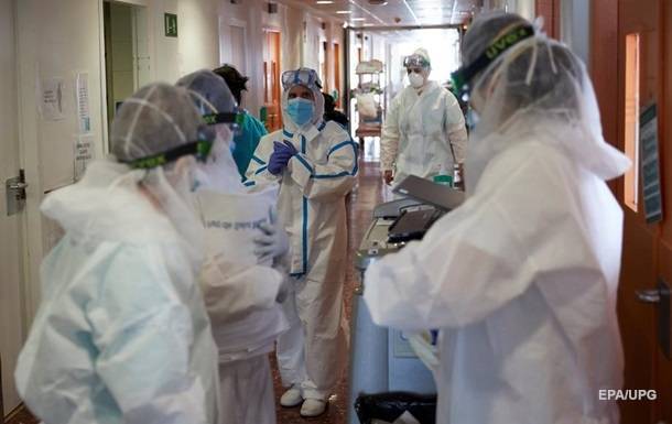 CNN: в Испании 70 тысяч медсестер могут быть заражены коронавирусом - korrespondent.net - Испания