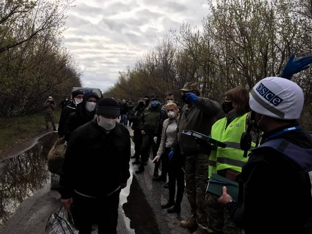 На Донбассе проходит обмен удерживаемыми лицами, Украина возвращает 19 граждан – Офис президента - gordonua.com - Украина