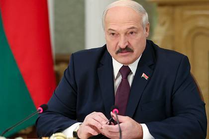 Александр Лукашенко - Лукашенко назвал коронавирус уроком для наркоманов и «курцов» - lenta.ru - Белоруссия