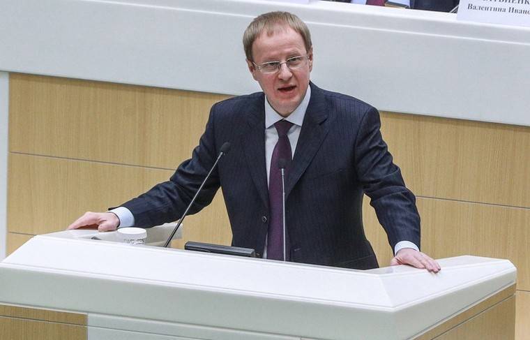 Виктор Томенко - Алтайский губернатор сравнил бизнес с незваным гостем и отказался помогать - news.ru - Алтайский край