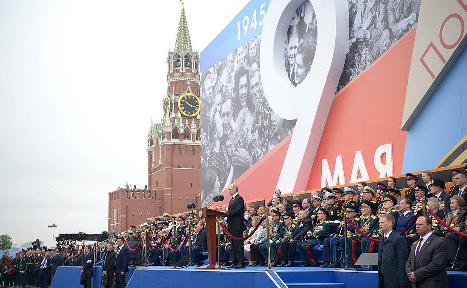 Александр Лукашенко - Путин отменил парад на 9 мая - naviny.by - Россия - Белоруссия